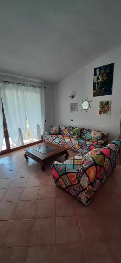 Artistika Golden Apartment Capitana Esterno foto