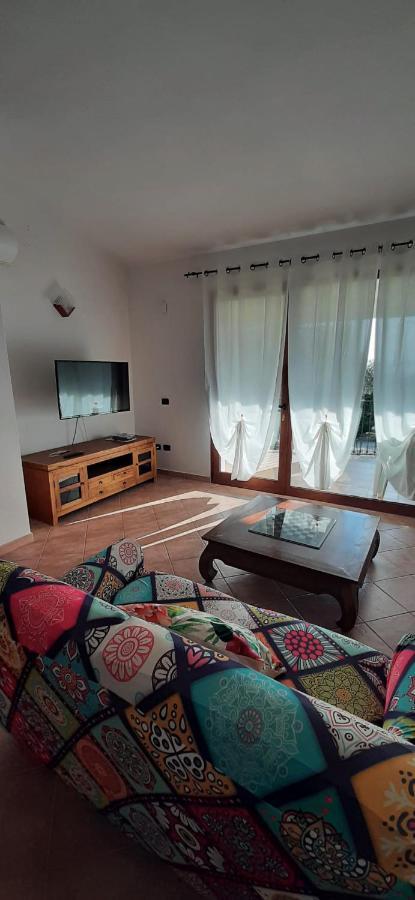 Artistika Golden Apartment Capitana Esterno foto