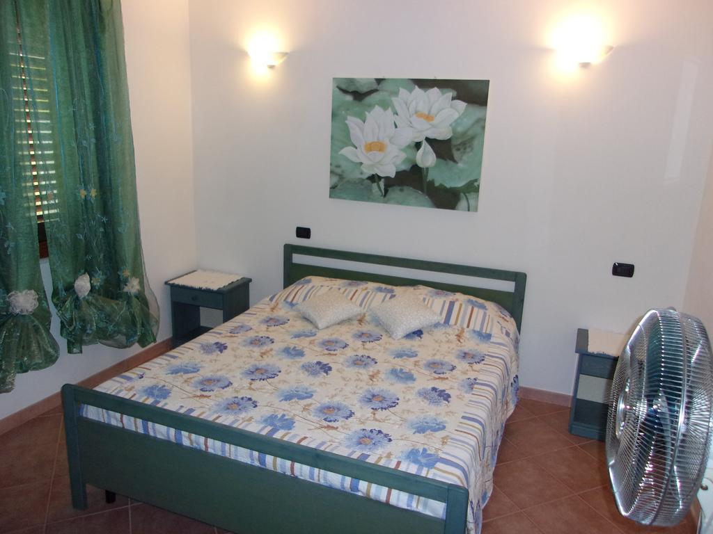 Artistika Golden Apartment Capitana Esterno foto